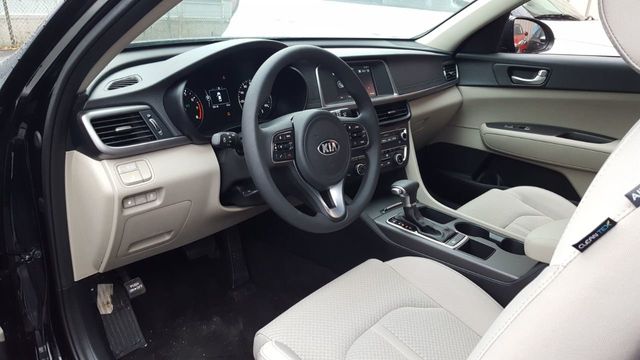 2018 Kia Optima LX - 18291711 - 13
