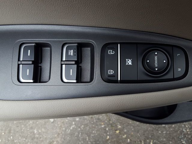 2018 Kia Optima LX Automatic - 18291713 - 13