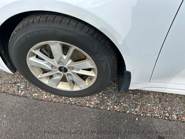 2018 Kia Optima LX Automatic - 23096815 - 10