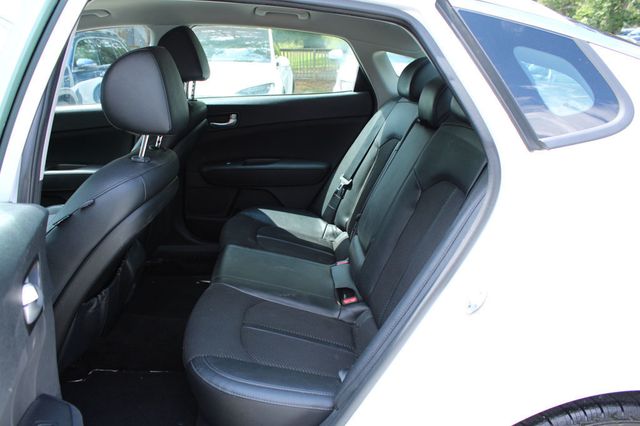 2018 Kia Optima S Automatic - 23069940 - 29
