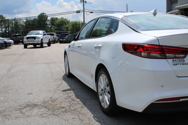 2018 Kia Optima S Automatic - 23069940 - 31