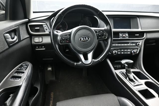 2018 Kia Optima S Automatic - 23018886 - 14