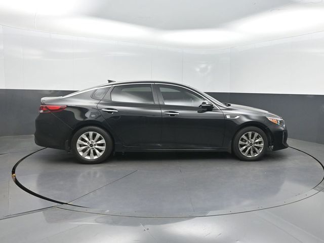 2018 Kia Optima S Automatic - 23018886 - 29
