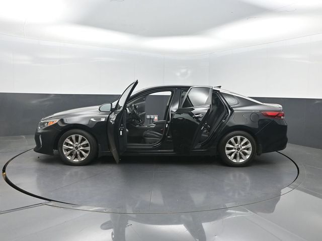 2018 Kia Optima S Automatic - 23018886 - 35