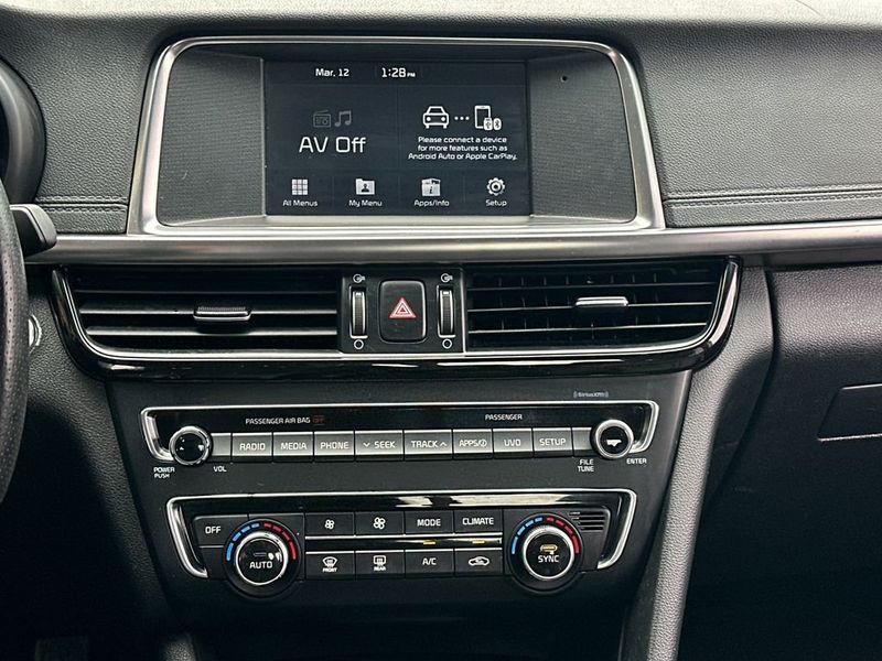 2018 Kia Optima SX Automatic - 22997846 - 15