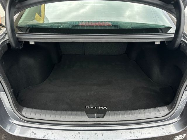 2018 Kia Optima SX Automatic - 22997846 - 20