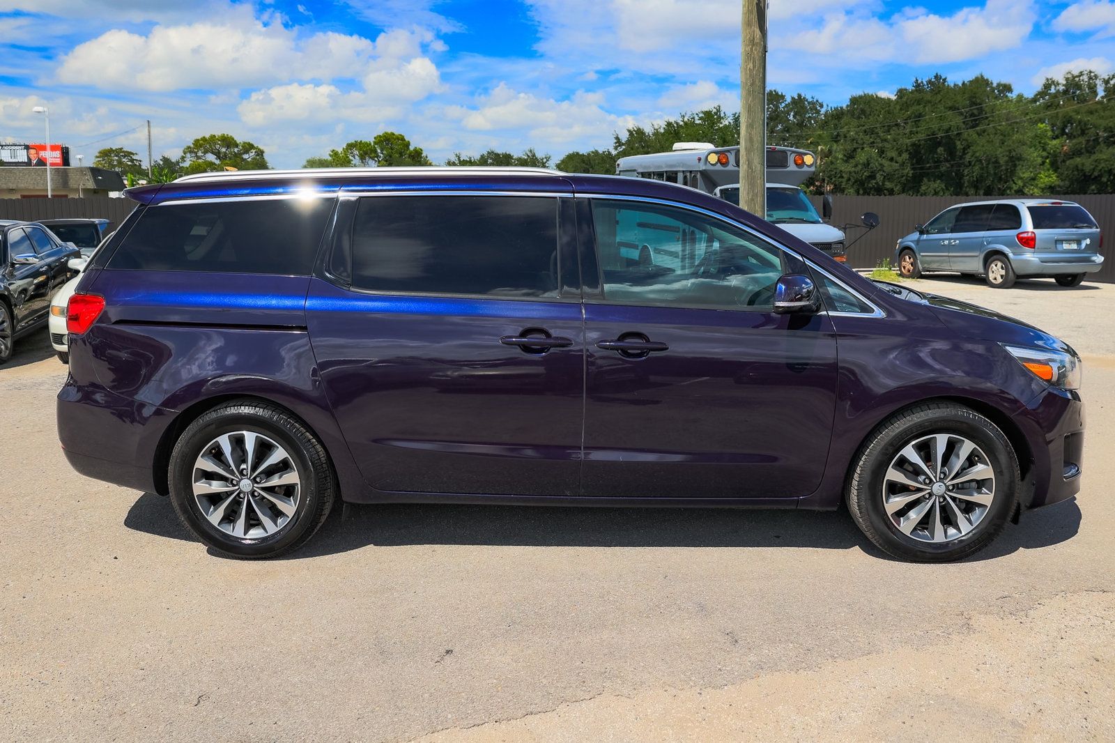 2018 Kia Sedona EX photo 15