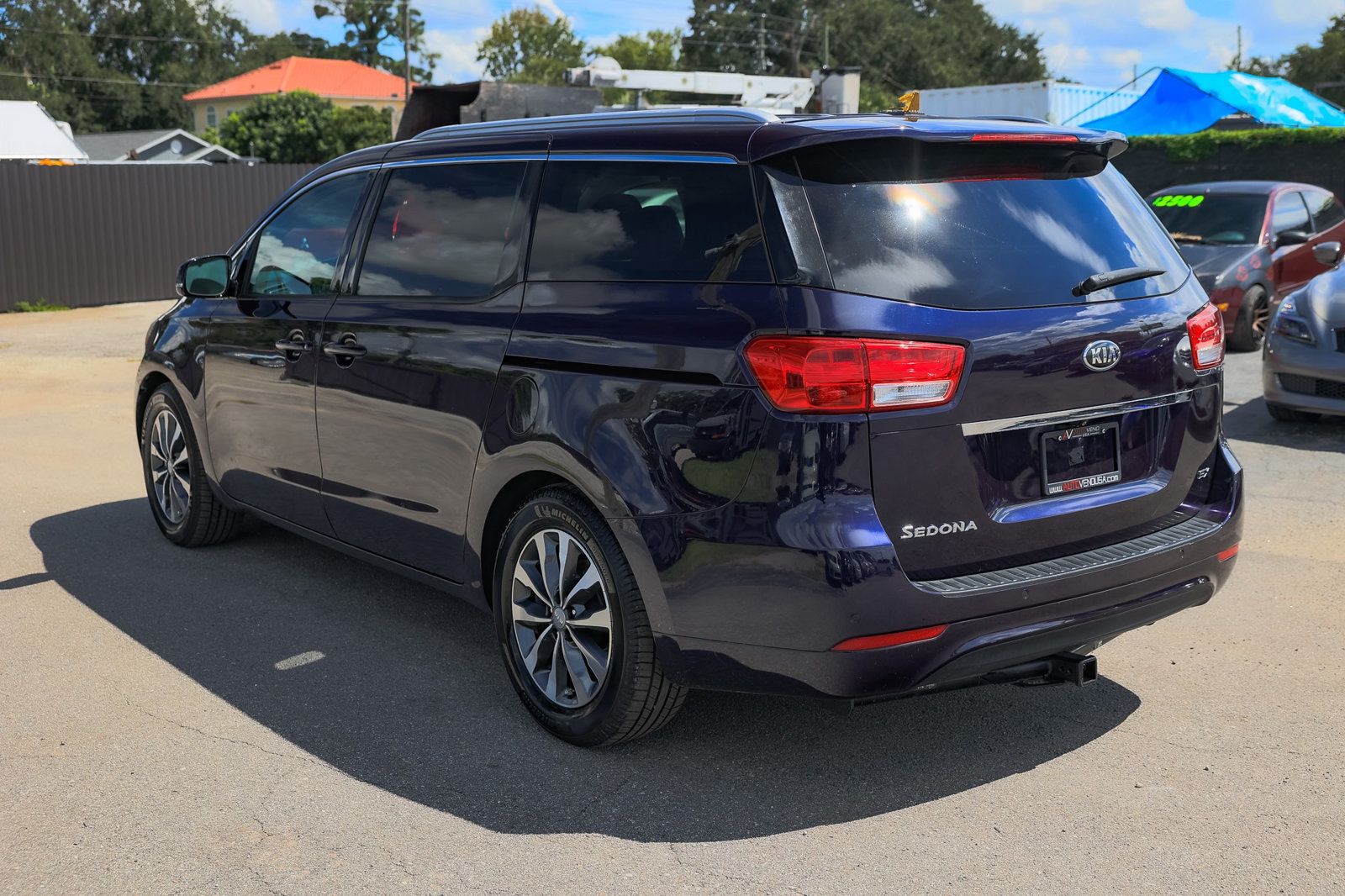 2018 Kia Sedona EX photo 8