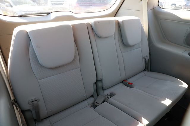 2018 Kia Sedona L FWD - 22946763 - 24