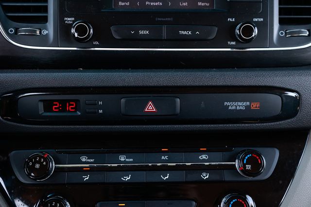 2018 Kia Sedona L FWD - 22946763 - 34