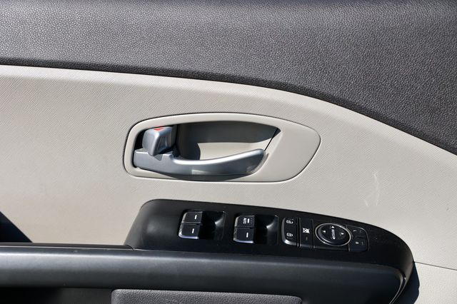 2018 Kia Sedona L FWD - 22946763 - 44