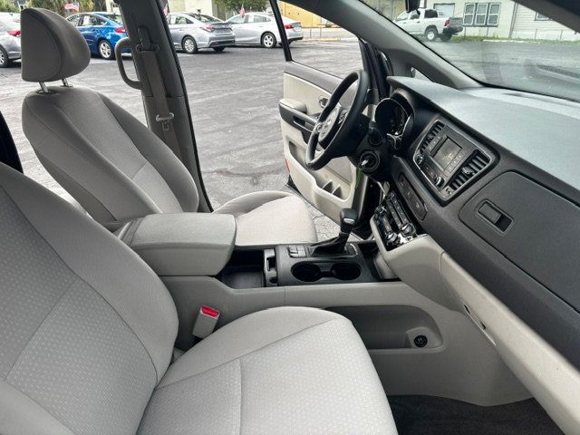 2018 Kia Sedona L FWD - 23027488 - 2