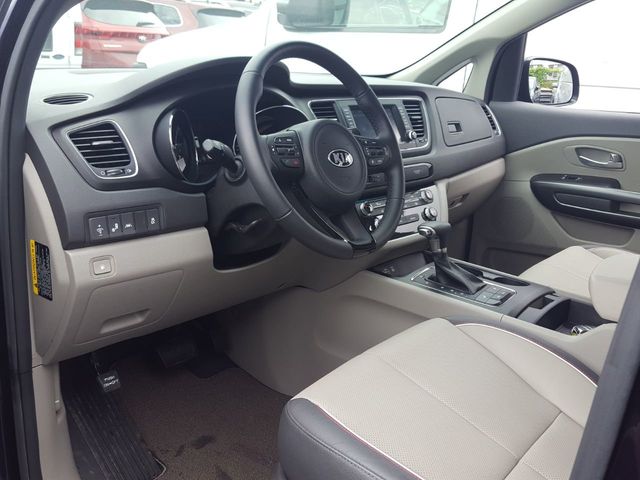 2018 Kia Sedona LX Essentials Premium Package - 18291719 - 13
