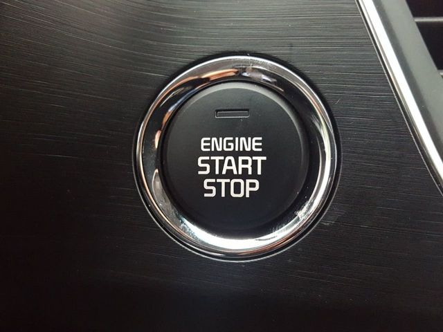 2018 Kia Sedona LX Essentials Premium Package - 18291719 - 22