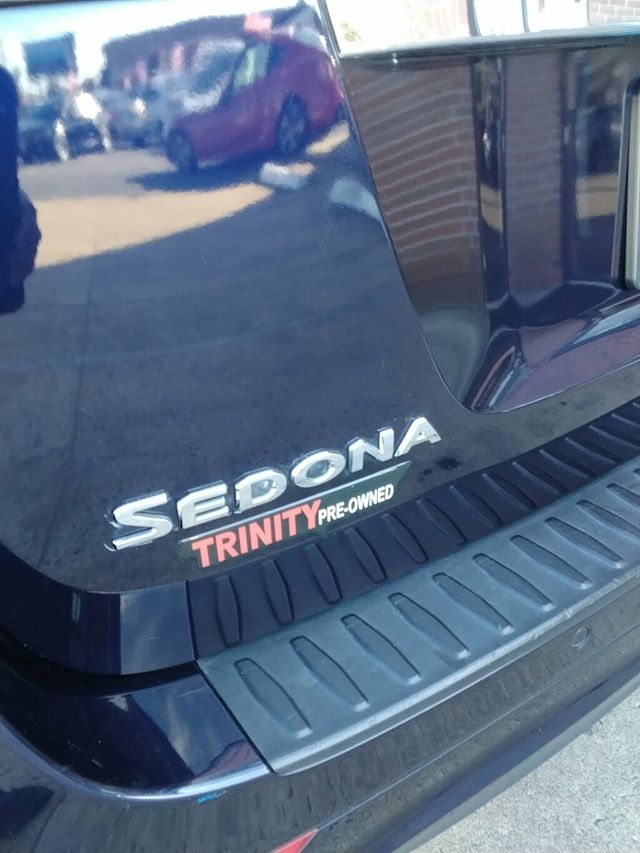 2018 Kia Sedona LX FWD - 22942062 - 33