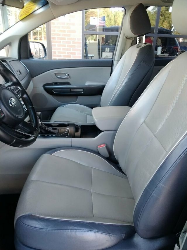 2018 Kia Sedona LX FWD - 22942062 - 6