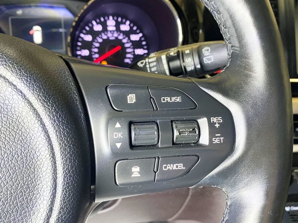 2018 Kia Sedona SX-L FWD - 22934701 - 28
