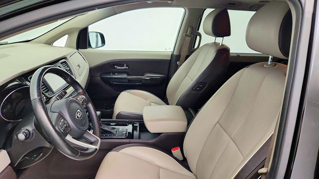 2018 Kia Sedona SX-L  w/ Prestige Package - 23009236 - 19