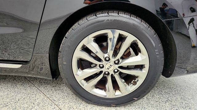 2018 Kia Sedona SX-L  w/ Prestige Package - 23009236 - 8