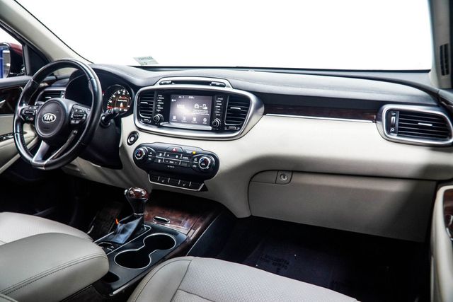 2018 Kia Sorento EX V6 AWD - 23021636 - 17