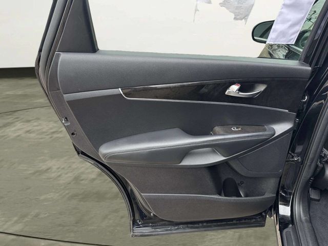 2018 Kia Sorento L FWD - 22986786 - 11