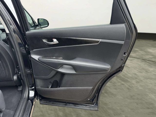 2018 Kia Sorento L FWD - 22986786 - 16