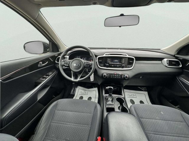 2018 Kia Sorento L FWD - 22986786 - 18