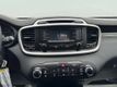 2018 Kia Sorento L FWD - 22986786 - 27