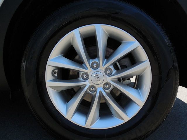 2018 Kia Sorento LX AWD - 17789737 - 9