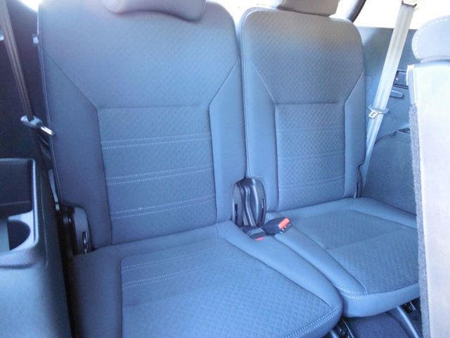 2018 Kia Sorento LX AWD - 17789737 - 15