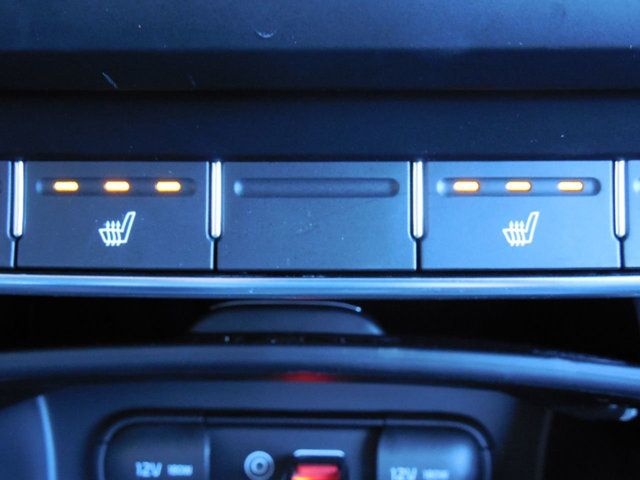 2018 Kia Sorento LX AWD - 17789737 - 27