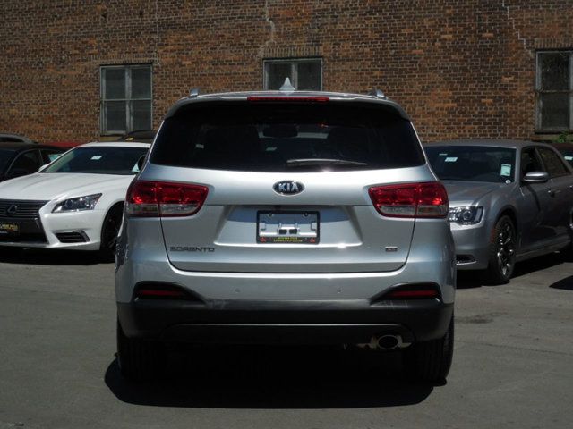 2018 Kia Sorento LX AWD - 17789737 - 5