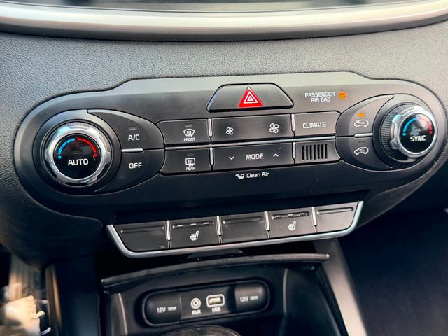2018 Kia Sorento LX AWD - 23021974 - 35