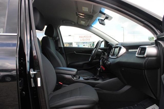 2018 Kia Sorento LX FWD - 22905605 - 10