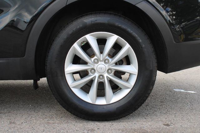 2018 Kia Sorento LX FWD - 22905605 - 19
