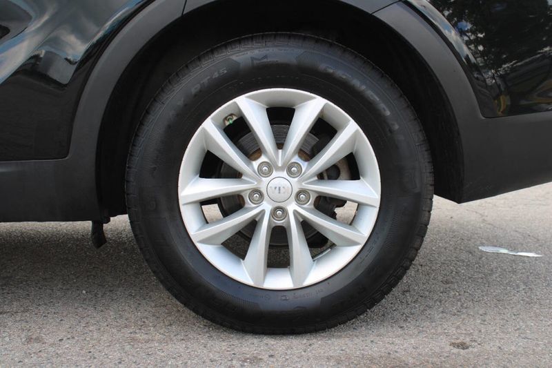 2018 Kia Sorento LX FWD - 22905605 - 19