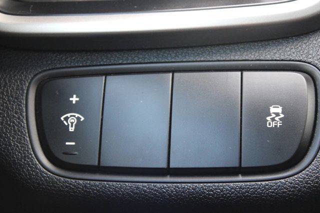 2018 Kia Sorento LX FWD - 22905605 - 30