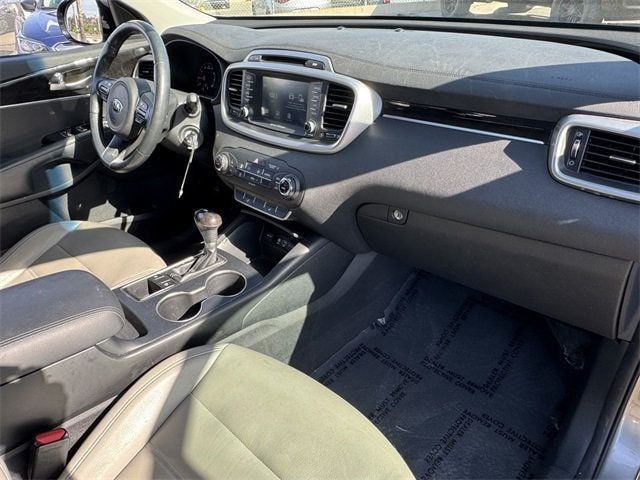 2018 Kia Sorento LX FWD - 22734131 - 9