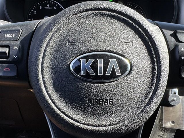 2018 Kia Sorento LX FWD - 22734131 - 30