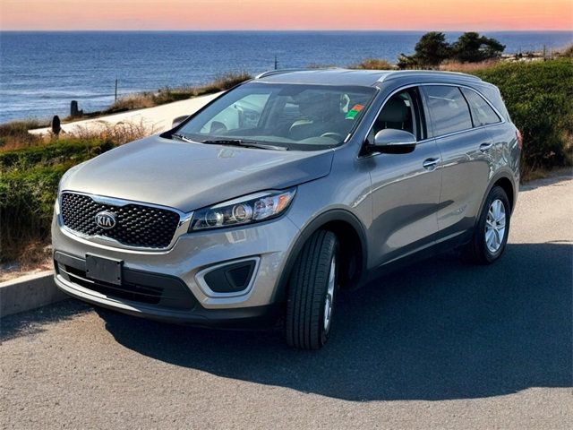 2018 Kia Sorento LX FWD - 22734131 - 4