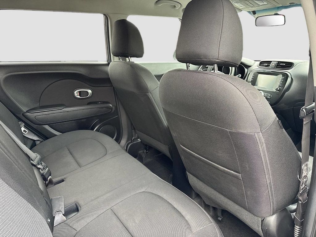 2018 Kia Soul + 4dr Crossover - 22969606 - 13