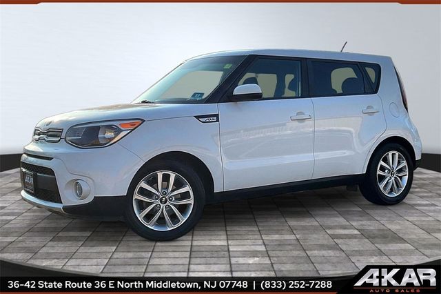 2018 Kia Soul + Automatic - 22984489 - 0
