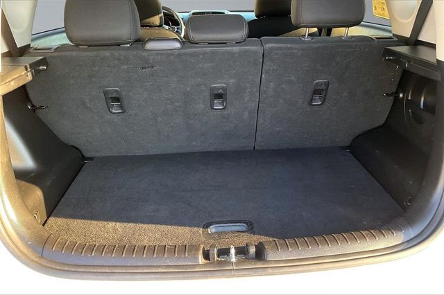 2018 Kia Soul + Automatic - 22984489 - 32