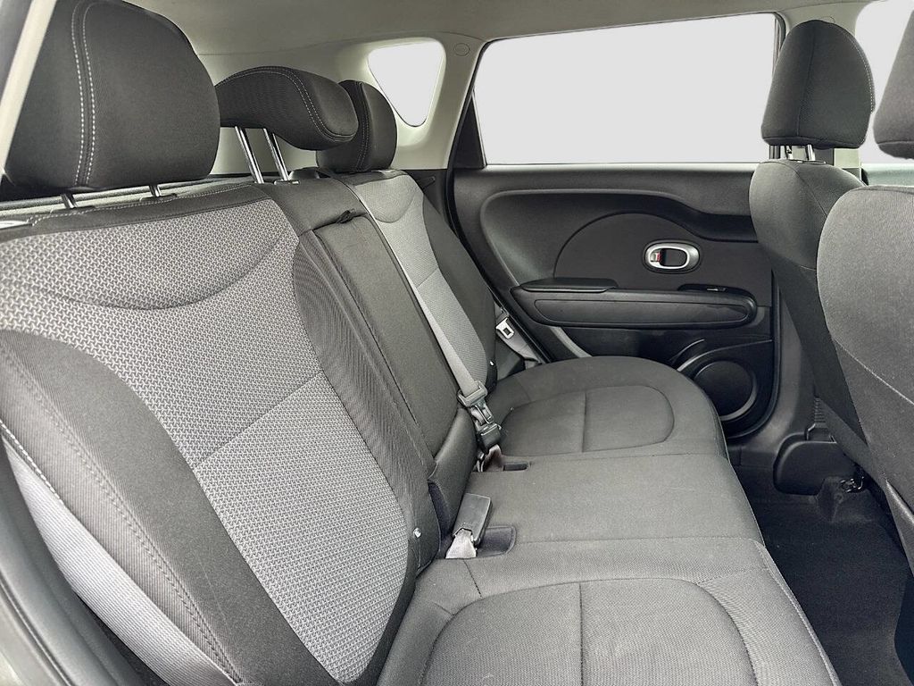 2018 Kia Soul + Automatic - 22969606 - 14