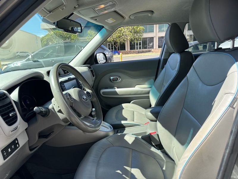 2018 Kia Soul EV EV+ Automatic - 22952147 - 12