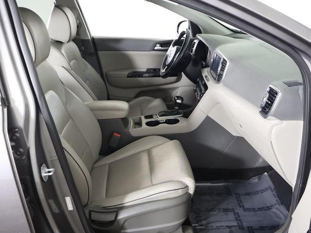 2018 Kia Sportage EX AWD - 22998642 - 28