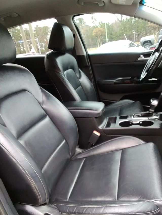 2018 Kia Sportage EX FWD - 22964461 - 11