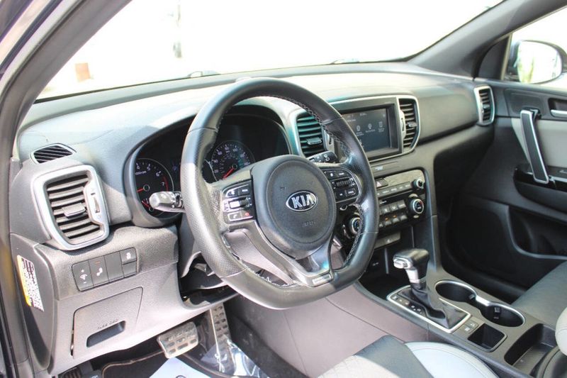 2018 Kia Sportage EX FWD - 22926398 - 10