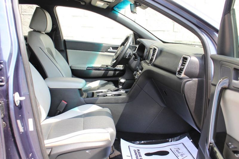 2018 Kia Sportage EX FWD - 22926398 - 15
