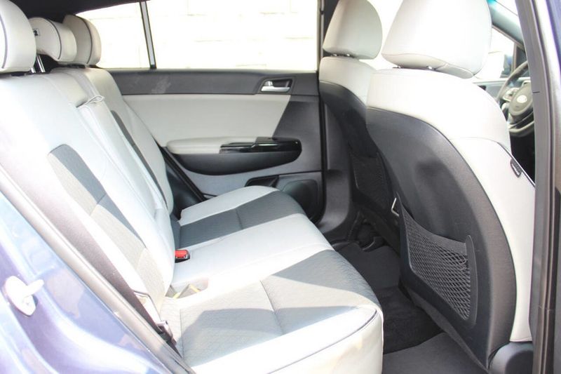2018 Kia Sportage EX FWD - 22926398 - 16